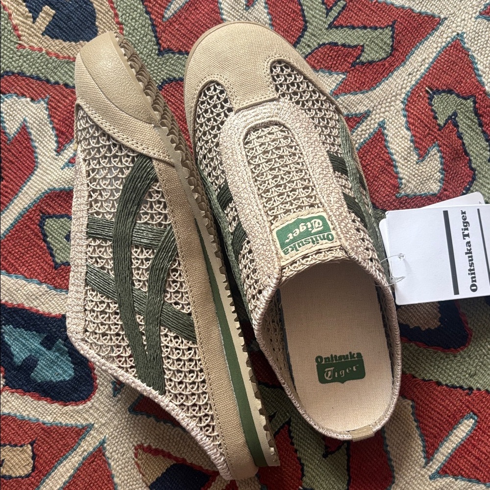 Onitsuka Tiger Mexico 66 Sabot (fit like a W8)